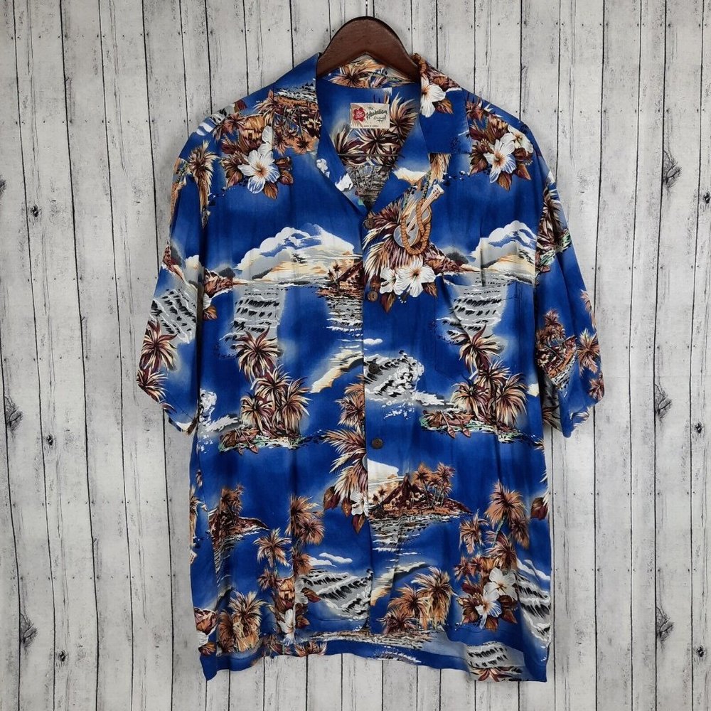 Vintage Hilo Hattie Hawaiian Shirt Men's Large Made In Hawaii